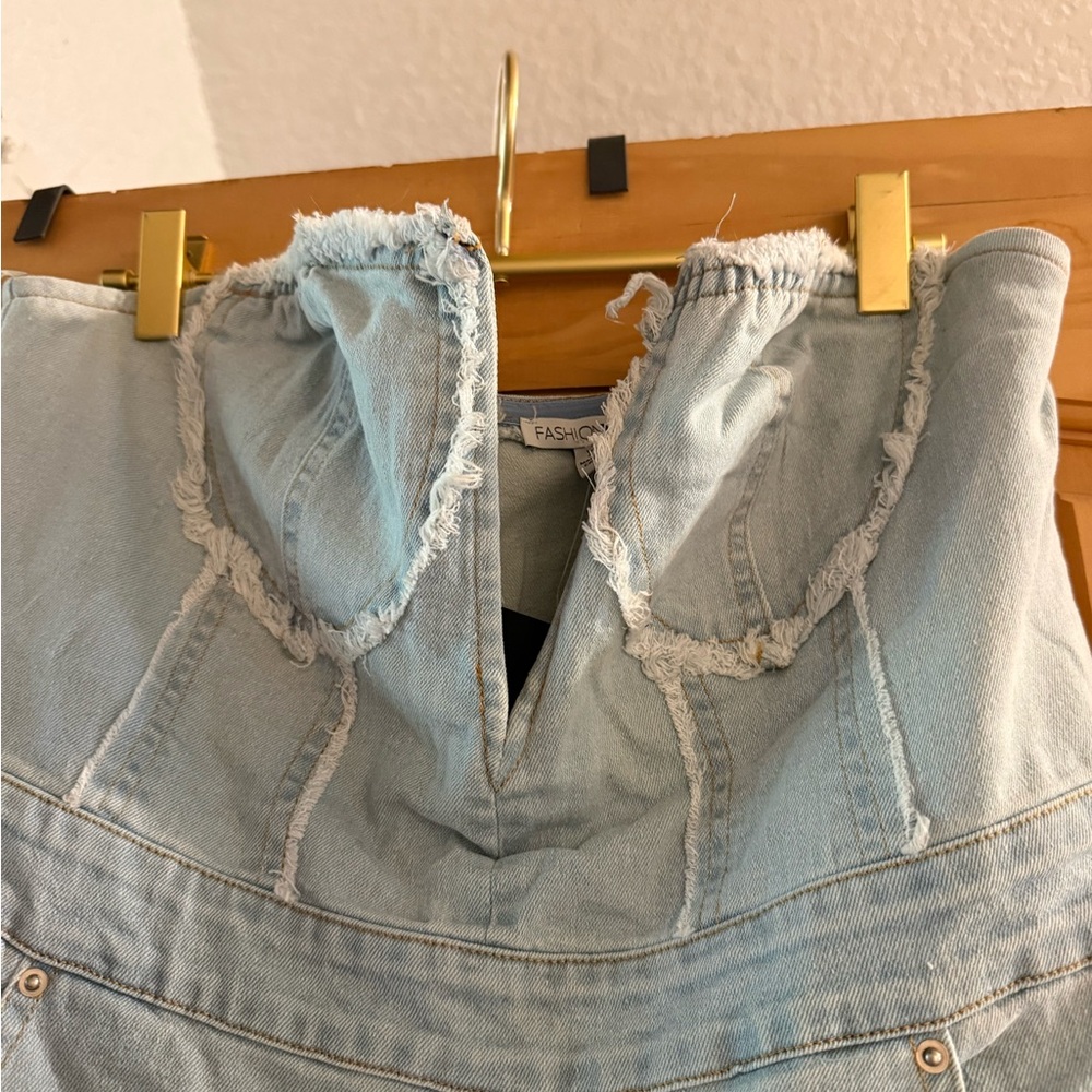 Fashion Nova strapless denim jumpsuit!NWT - Picture 2 of 7